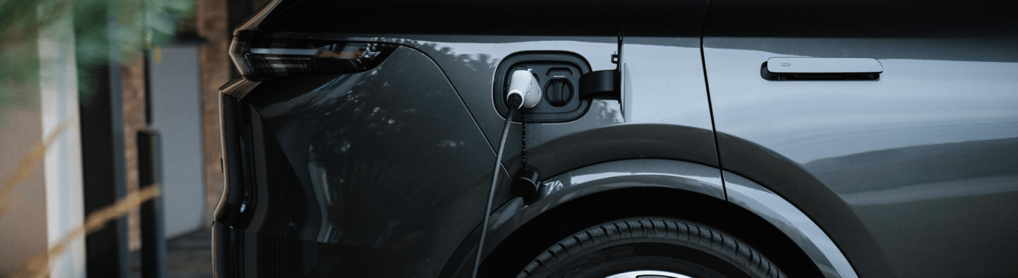Elektra elektriauto laadimine