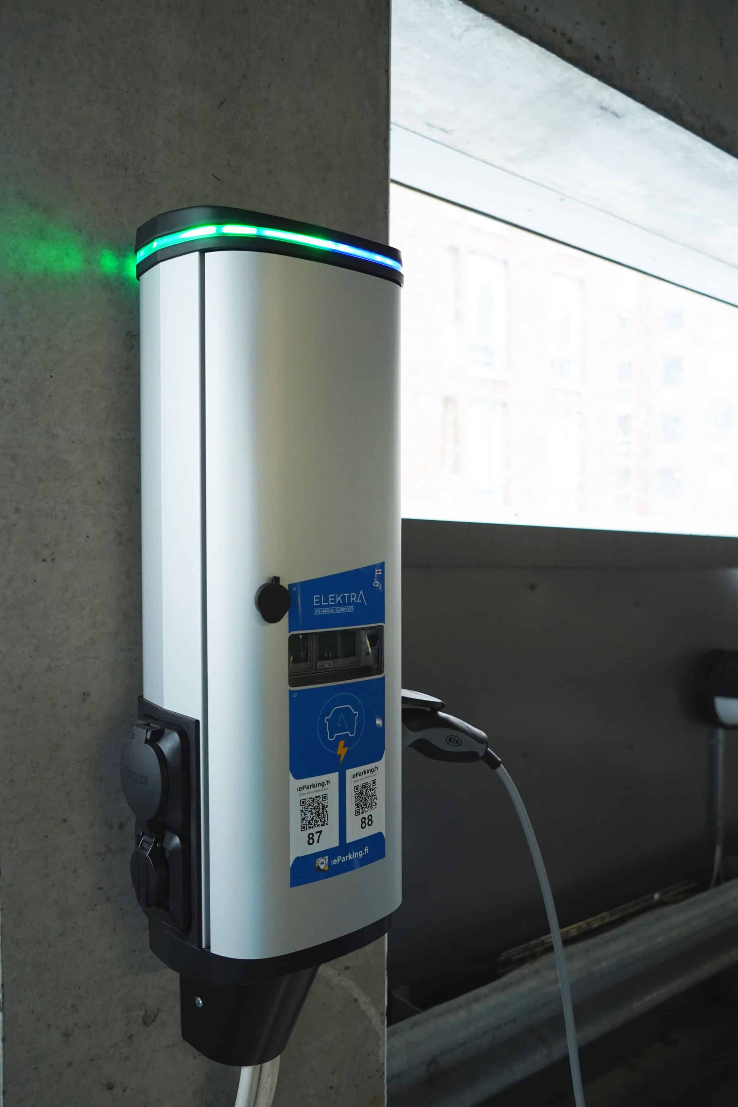Elektra elamu elektriauto laadimine Vantaas